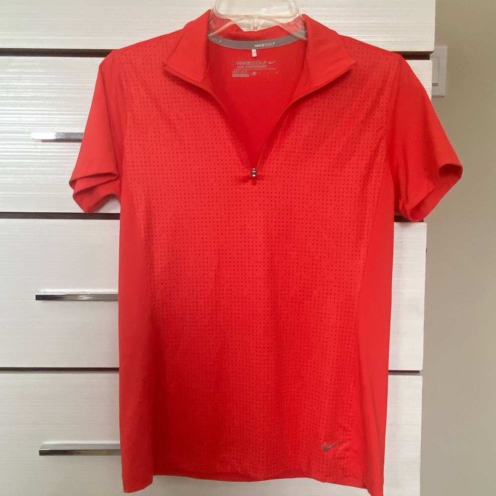 Nike Women’s Coral Golf Shirt Dri Fit Size Small